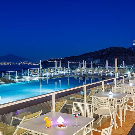 Art Hotel Gran Paradiso Sorrento Exterior foto
